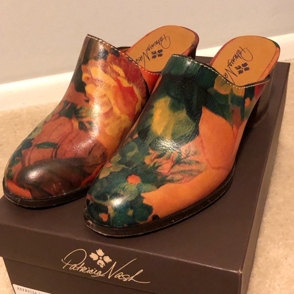Patricia Nash Mules...Nicia (model name)